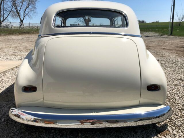 1948 cool vanalia Chevrolet Stylemaster Series 2dr