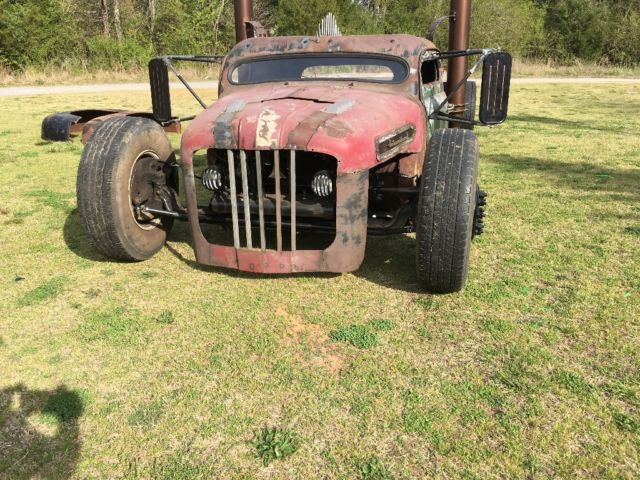 1948 Ford F-100 Cab & Chassis