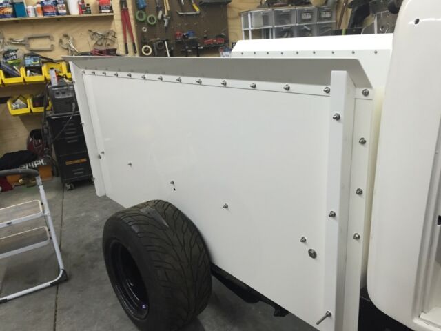 1948 Brown and white Ford F-100 F6