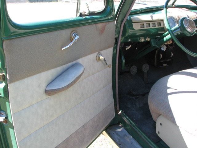 1948 Green Ford COUPE Coupe
