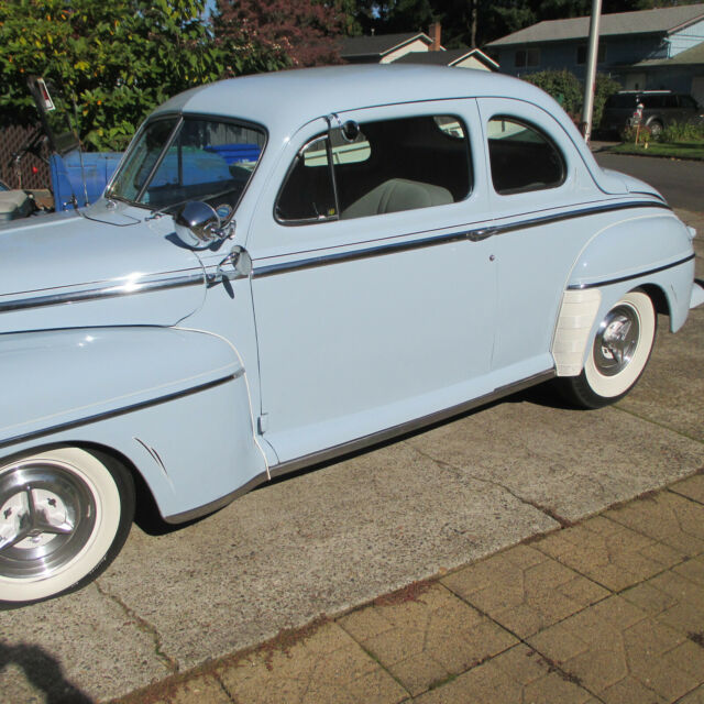 1948 Blue Ford DELUXE COUPE --