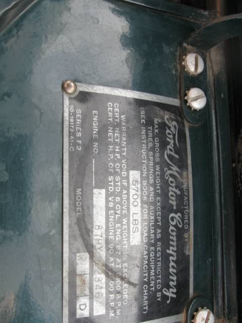 1948 green Ford F-100 pick up