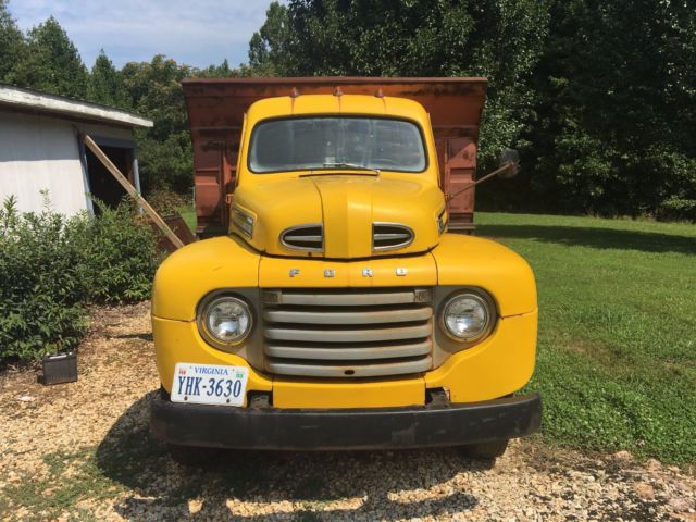 1948 Yellow Ford F5 Cab & Chassis