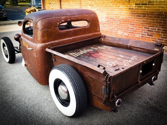 1948 Ford F1   Rat Rod / Hot Rod