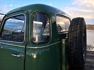 1948 Green GMC 250 Truck