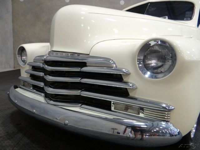 1948 White Chevrolet 5-Window Pickup