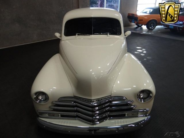 1948 White Chevrolet 5-Window Pickup