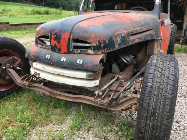 1949 Ford F-100 Cab & Chassis