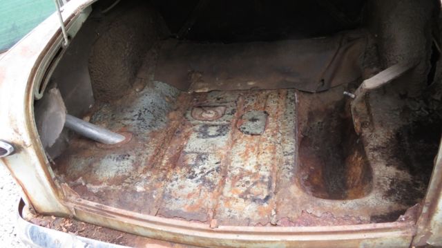 1949 Green Ford Custom Sedan