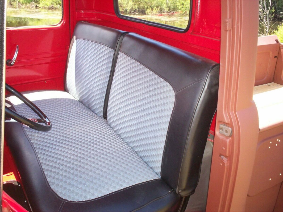 1949 Ford F-100 Standard Cab Pickup