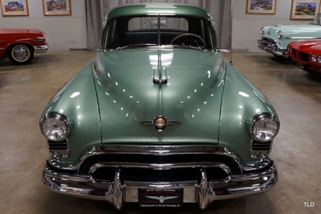 1949 Green Oldsmobile 76 --