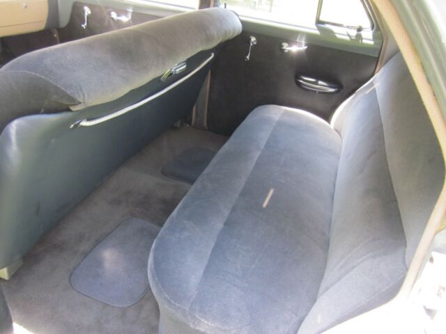 1949 Gray Oldsmobile Eighty-Eight Sedan