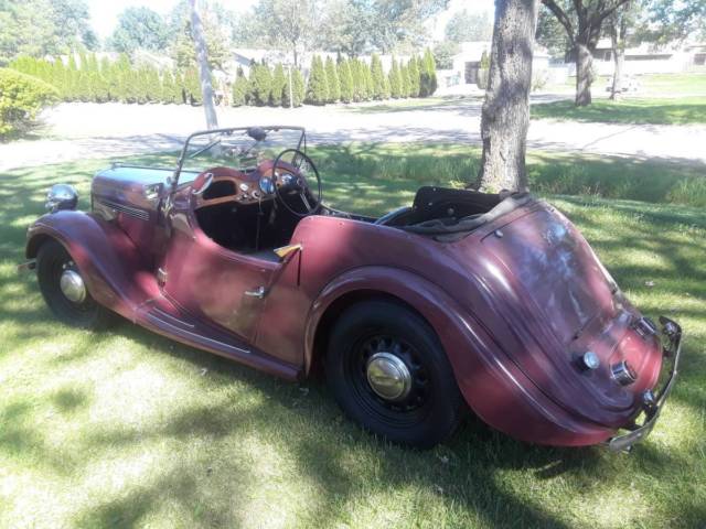 1949 Burgundy MG T-Series Convertible