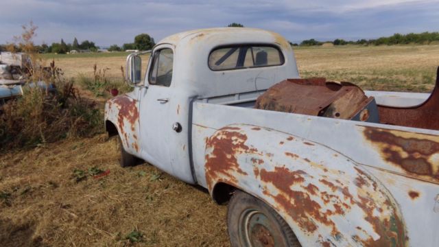 1949 Studebaker 1/2 TON SHORT BED