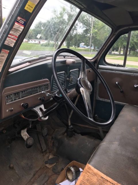 1949 Studebaker 2R16A
