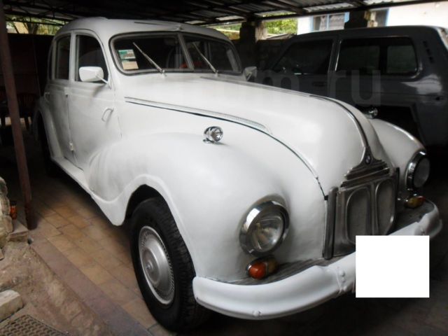 1950 White BMW 3-Series