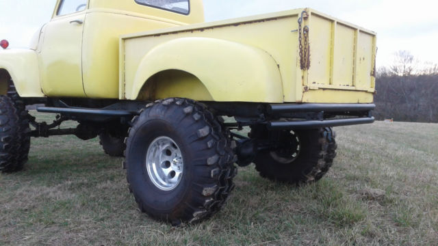 1950 Yellow Chevrolet 3600