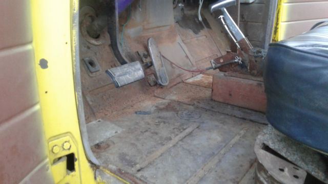 1950 Yellow Chevrolet 3600