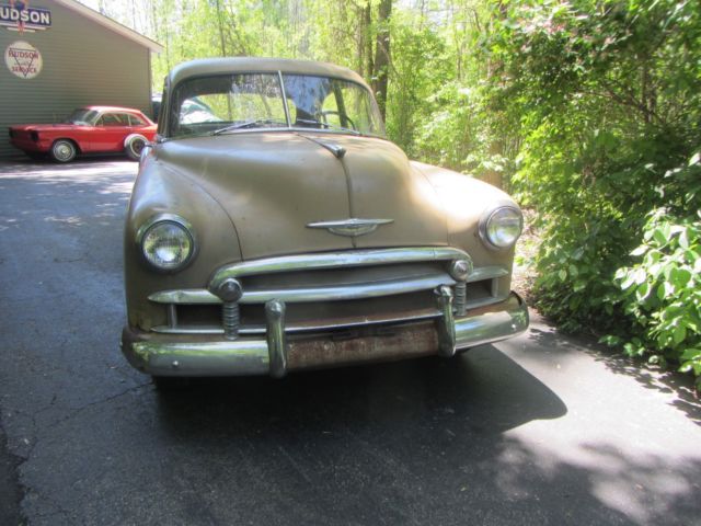 1950 Tan Chevrolet 2 door sedan Coupe