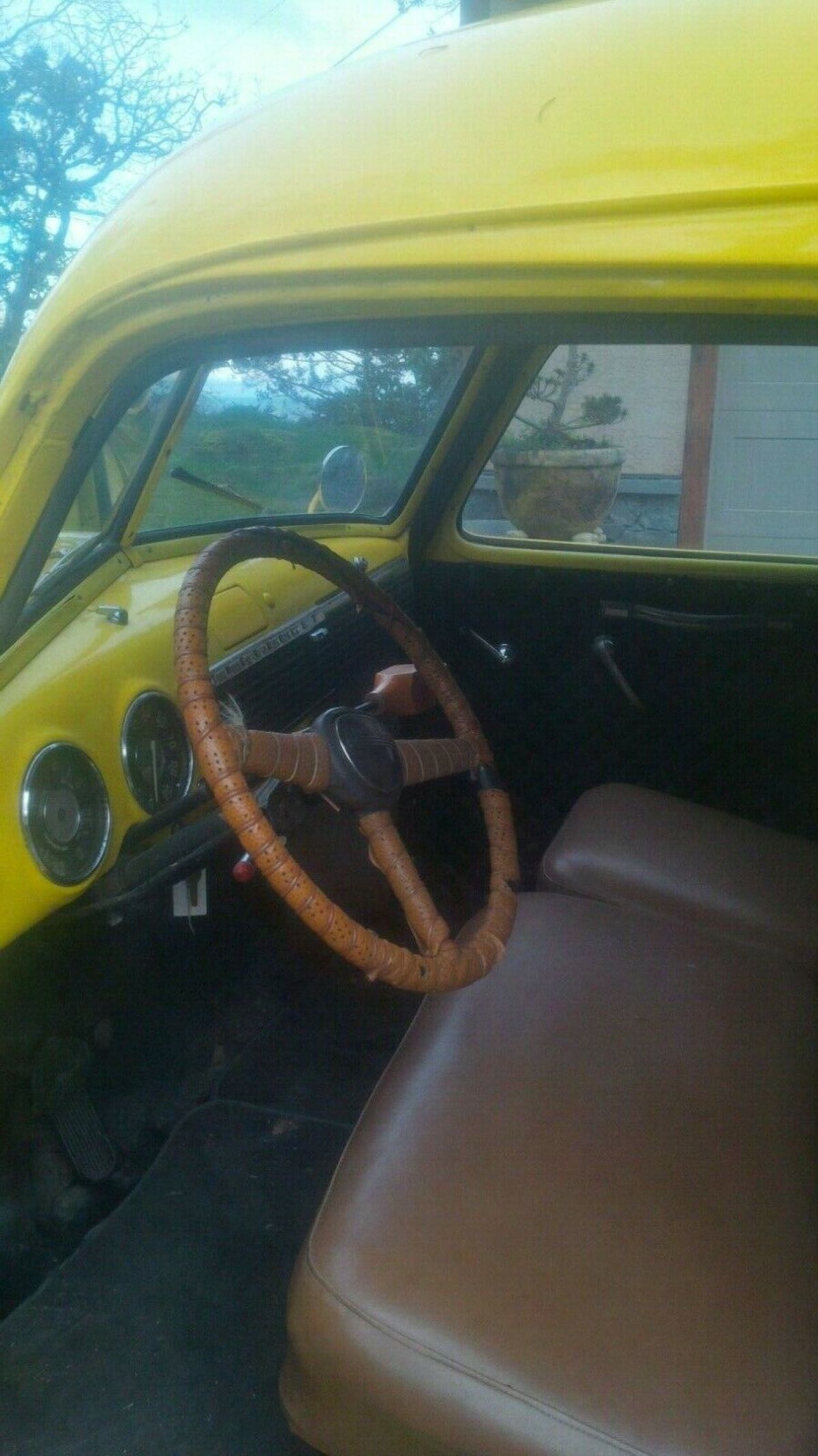 1950 Yellow Chevrolet 3100 Panel van