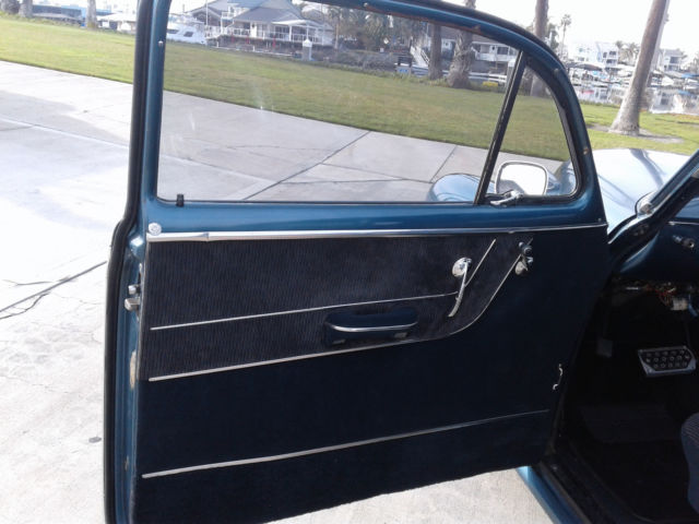 1950 Greenish Blue Chevrolet Styleline Deluxe Coupe