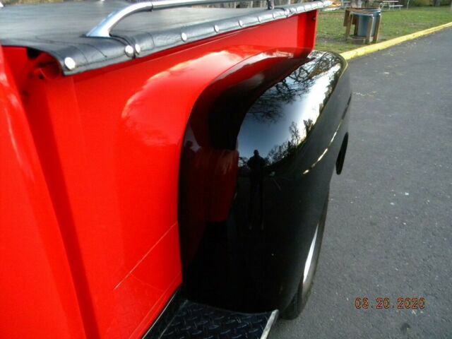 1950 Ford F-100 Standard Cab Pickup