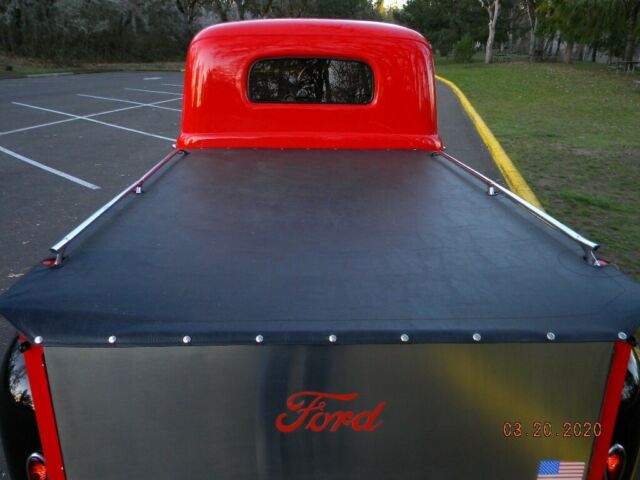 1950 Ford F-100 Standard Cab Pickup