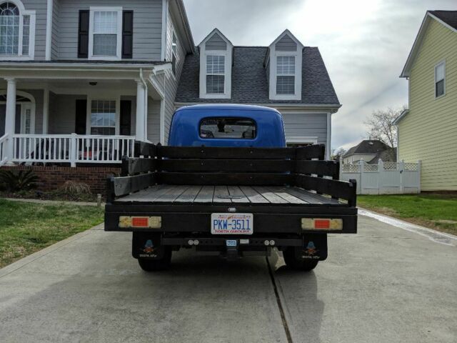 1950 Blue Ford F-100 Truck