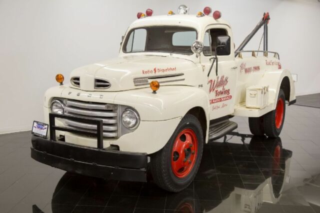 1950 White Ford F5 Tow Truck --