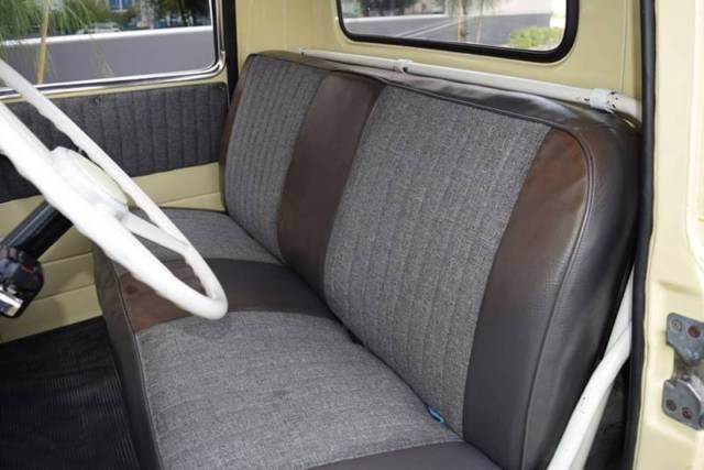 1950 Yellow GMC 100 Pickup Truck