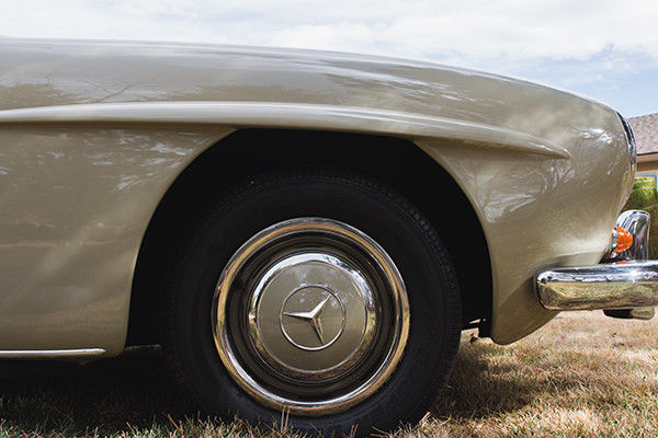 1960 Beige Mercedes-Benz 190-Series Convertible