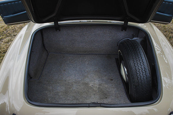 1960 Beige Mercedes-Benz 190-Series Convertible