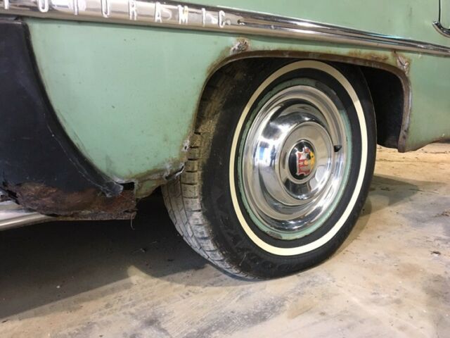 1950 Green Oldsmobile Series 76