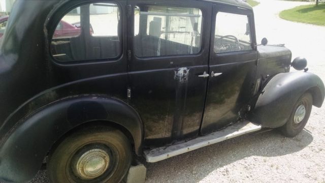 1951 Black Austin Healey austin healy Sedan