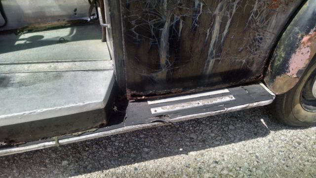 1951 Black Austin Healey austin healy Sedan