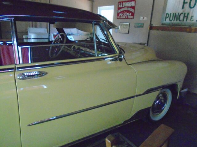 1951 Yellow Chevrolet Bel Air/150/210 Coupe