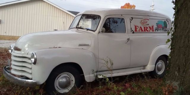 1951 White Chevrolet Chevy Wagon