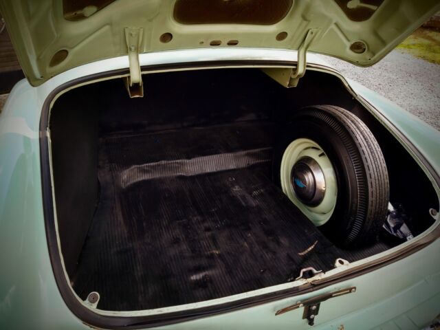 1951 Ford Styleline Deluxe Coupe