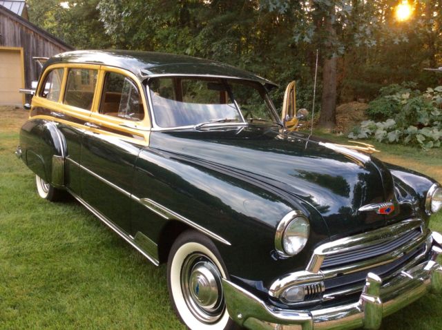 1951 Red Chevrolet Bel Air/150/210 Wagon