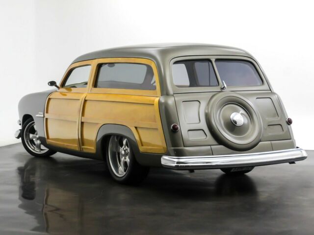 1951 Ford WOODY WAGON