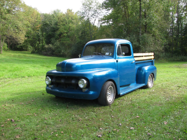 1951 Teal Ford F-100 pick up