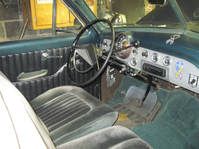 1951 grn/wht Ford Other 2dr