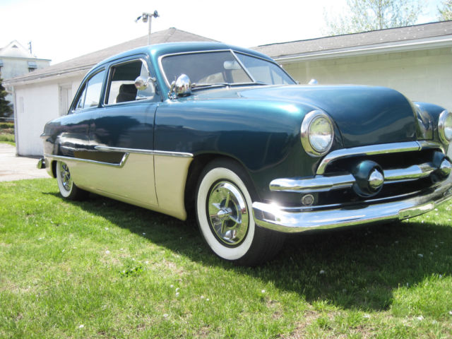 1951 grn/wht Ford Other 2dr