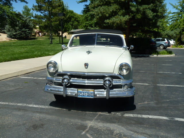 1951 Silvertone Gray Ford Custom Convertible