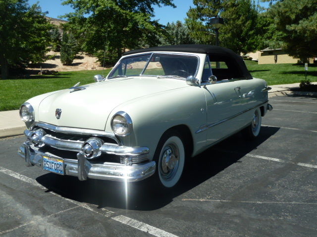 1951 Silvertone Gray Ford Custom Convertible