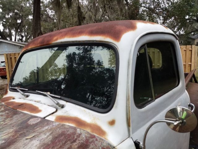 1951 Gray Ford F-100 Standard Cab Pickup