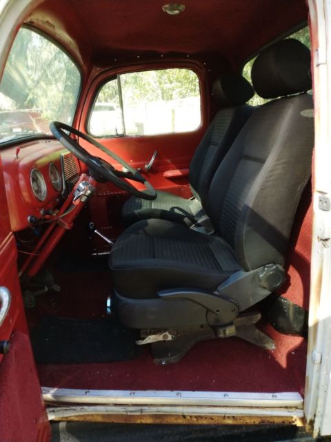 1951 Gray Ford F-100 Standard Cab Pickup