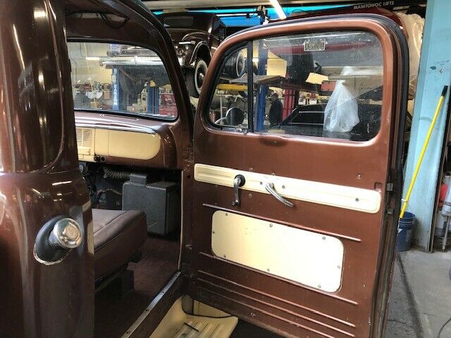 1951 Rootbeer and Vanilla Cream Ford F-100 Standard Cab Pickup