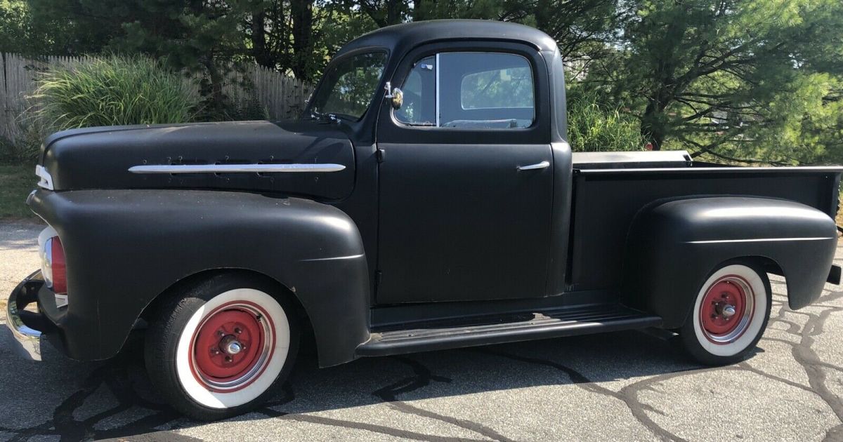 1951 Black Ford f1 Pickup