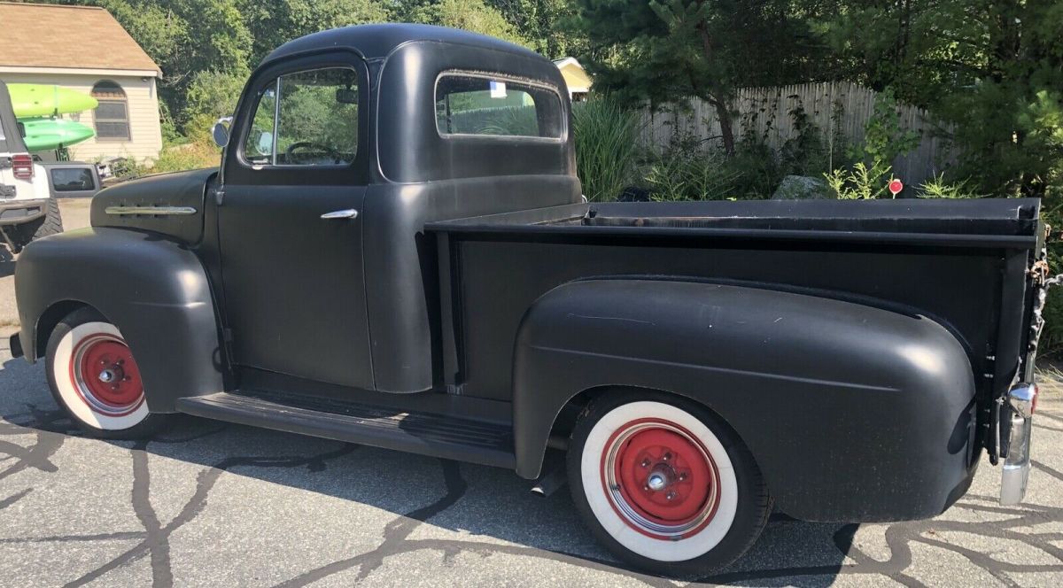 1951 Black Ford f1 Pickup